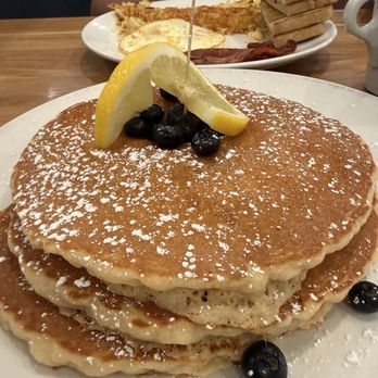 Broken Yolk Cafe - Pancake - Breakfast & Brunch Near Me - Rancho Cucamonga, California Broken Yolk Cafe - Pancake - Breakfast & Brunch Near Me - Rancho Cucamonga, California