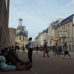 Outdoor Basketball Courts - Who's got next?