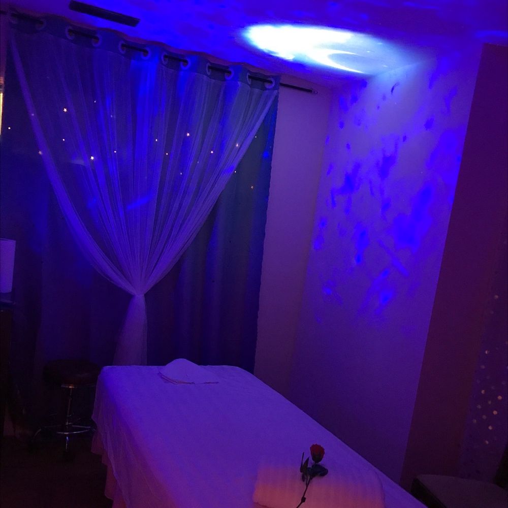 LUNA MASSAGE Updated September 2024 15 Photos 11711 NE Glisan St