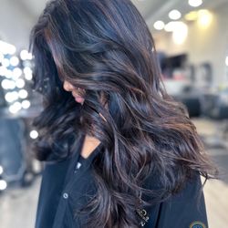 Hai Society Salon