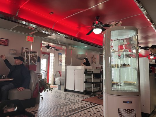 Tito's Diner by null