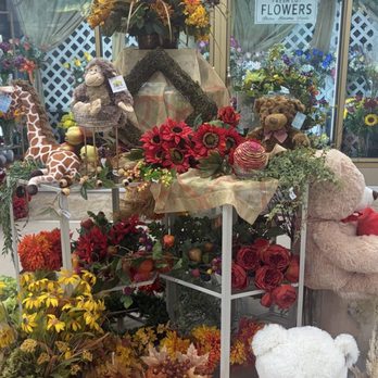 Morrow Florist & Gift Shop - Florists Near Me - Morrow, Georgia