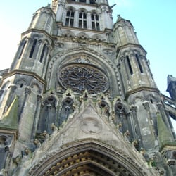 Basilique du Saint Cordon