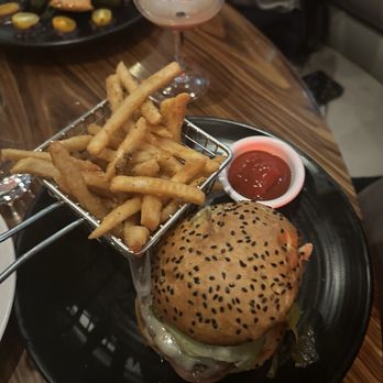 STK Steakhouse - Steakhouses Near Me - Nashville, Tennessee STK Steakhouse - Steakhouses Near Me - Nashville, Tennessee