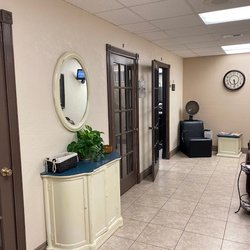 Beauty World Salon & Supplies