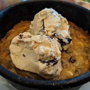Sauce Pizza & Wine - Peanut butter pizza cookie - Italian Near Me - Mesa, Arizona Sauce Pizza & Wine - Peanut butter pizza cookie - Italian Near Me - Mesa, Arizona