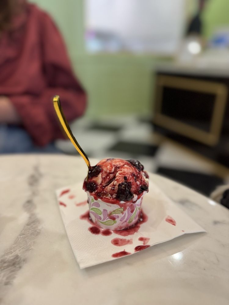 Petals Creamery