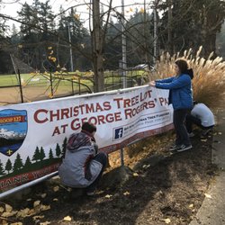 Scouts BSA 127-Lake Oswego - New signage for the Tree Lot