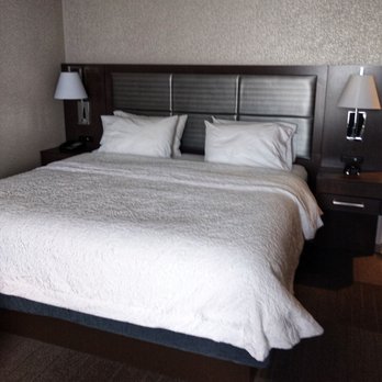 Hampton Inn & Suites Indianapolis-Keystone - Comfortable Bed, Night Stand, plenty of plugs for all types of devices. - Hotels Near Me - Indianapolis, Indiana Hampton Inn & Suites Indianapolis-Keystone - Comfortable Bed, Night Stand, plenty of plugs for all types of devices. - Hotels Near Me - Indianapolis, Indiana