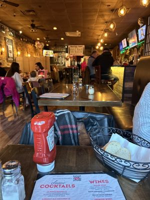 Luna Wood Fire Tavern by null