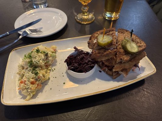 Continental Treat Fine Bistro by null