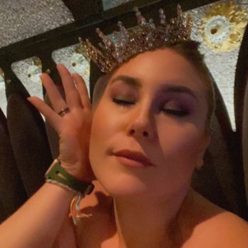 Vanderpump A Paris - Selfie with the Tiara. No, you can't keep it! - French Near Me - Las Vegas, Nevada Vanderpump A Paris - Selfie with the Tiara. No, you can't keep it! - French Near Me - Las Vegas, Nevada