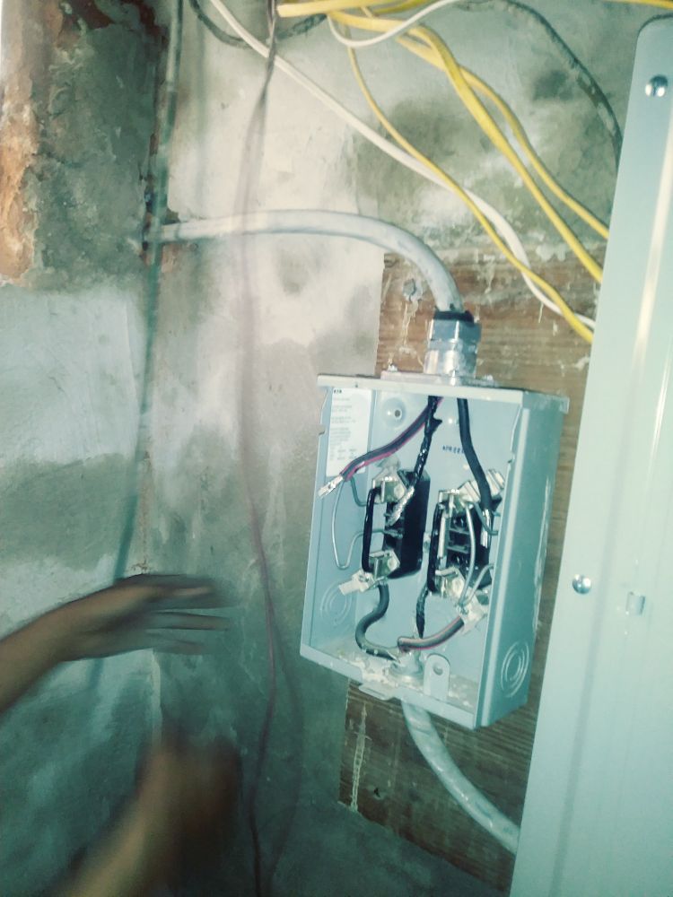 Slide of Daren Linder Repairs