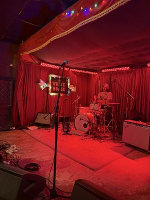 The White Horse by null