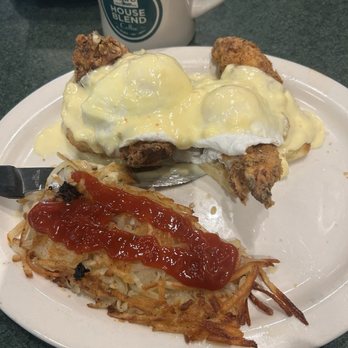 Metro Diner - The first hard boil Benedict fried chicken - Diners Near Me - Indianapolis, Indiana