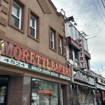 Moretti Bakery - Bakeries Near Me - Brooklyn, New York