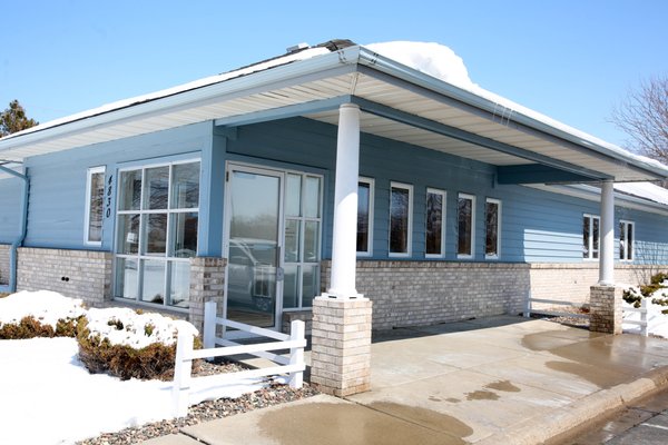 BIRCH LAKE ANIMAL HOSPITAL - Updated January 2025 - 11 Photos & 12