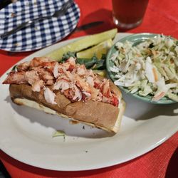 390 Main Street - Lobster roll with cole slaw
