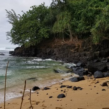 Sea Lodge Beach - Sealodge Beach - Beaches Near Me - Princeville, Hawaii Sea Lodge Beach - Sealodge Beach - Beaches Near Me - Princeville, Hawaii