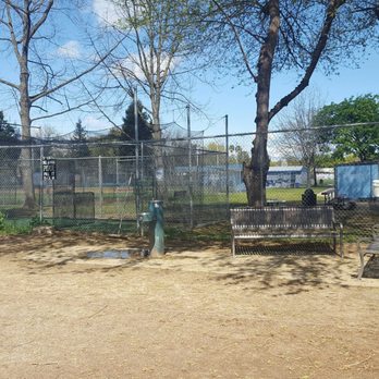 Glenbrook Dog Park - Dog Parks Near Me - Sacramento, California