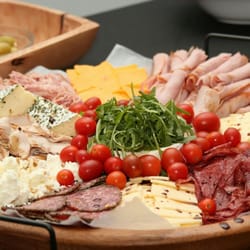 Royal Room Event Center - Royal Room catering 404-793-7778