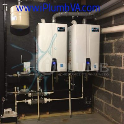 iPlumb Home Services Logo