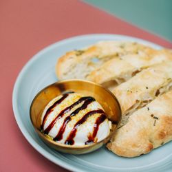 Kissa Kissa - Warm rosemary focaccia and buratta
