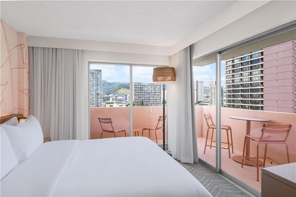 The Ambassador Hotel of Waikiki, Tapestry Collection by Hilton by null