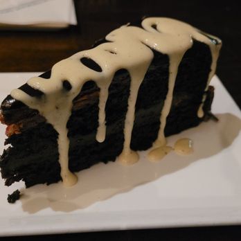 Deep Blu Seafood Grille - Chocolate stout cake - Seafood Near Me - Orlando, Florida