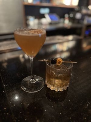 Jethro's Cocktail Lounge by null
