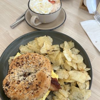 Café Blanc - Omelette bagel and seasonal coffee - Cafes Near Me - Parma Heights, Ohio Café Blanc - Omelette bagel and seasonal coffee - Cafes Near Me - Parma Heights, Ohio