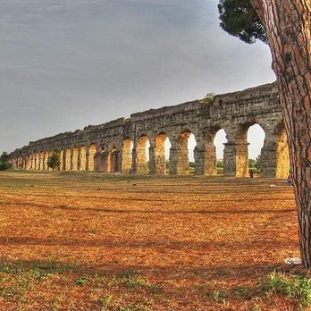 Colosseo - Local Flavor Near Me - Rome, RM