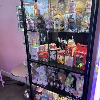 Claw Haus - Arcades Near Me - Chandler, Arizona