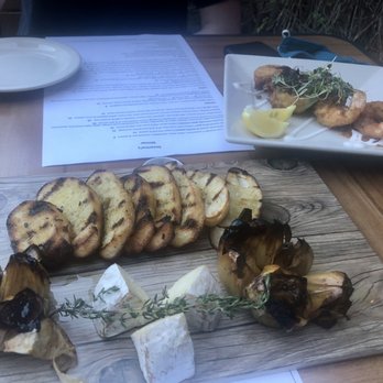 Sevys Bar and Kitchen - Awesome apps! - Bars Near Me - Aptos, California