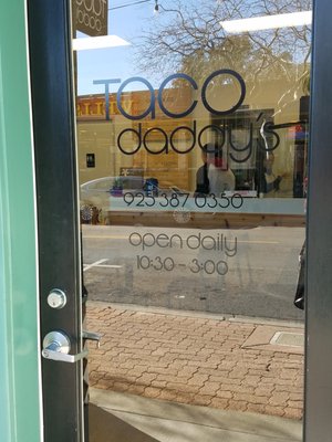 Taco Daddy's by null