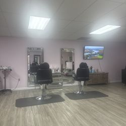 Special Eyebrows & Hair Salon