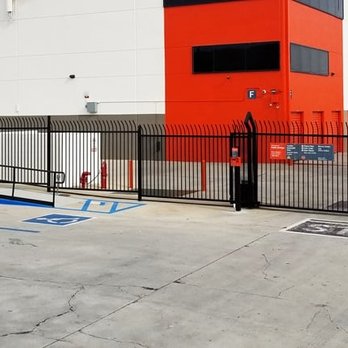 Public Storage - Self Storage Near Me - Calabasas, California Public Storage - Self Storage Near Me - Calabasas, California