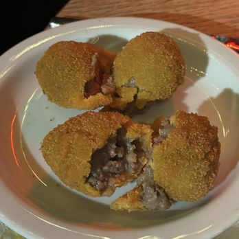 Perikete - Beef croquetas - Tapas Bars Near Me - Barcelona, B Perikete - Beef croquetas - Tapas Bars Near Me - Barcelona, B