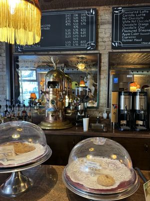 Tango Palace Coffee Company - Old style coffee machine - Toronto, ON