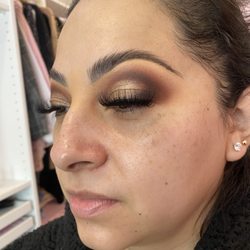 Chulatique Beauty Bar