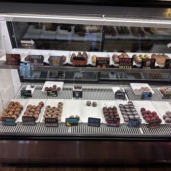 Tejas Chocolate Craftory - Chocolates - Chocolatiers & Shops Near Me - Tomball, Texas Tejas Chocolate Craftory - Chocolates - Chocolatiers & Shops Near Me - Tomball, Texas