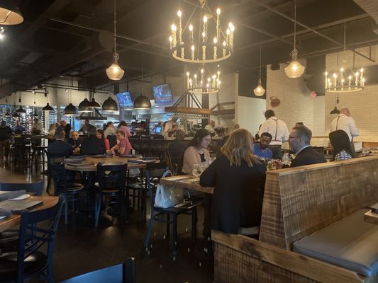 Rena's Italian Fishery & Grill by null