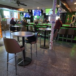 McDugout Pub and Grill - Large Venue with plenty of room for a private party!