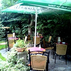 Ernestiner Hof - Gartencafe.
