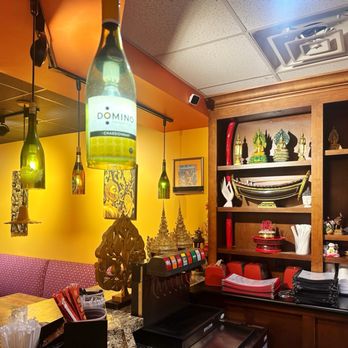 Kannika's Thai Kitchen - Bar Seating - Thai Near Me - Greenville, South Carolina Kannika's Thai Kitchen - Bar Seating - Thai Near Me - Greenville, South Carolina