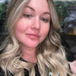 Jessies full service hair salon