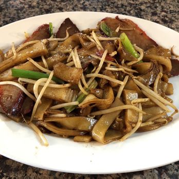 Gia Lai Restaurant - BBQ Pork Chow Fun. - Chinese Near Me - Modesto, California Gia Lai Restaurant - BBQ Pork Chow Fun. - Chinese Near Me - Modesto, California