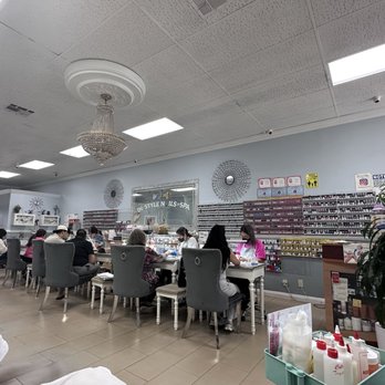 In-Style Nails & Spa - Nail Salons Near Me - Covina, California In-Style Nails & Spa - Nail Salons Near Me - Covina, California