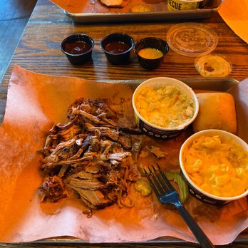 Dickey's Barbecue Pit - Barbeque Near Me - Camp Hill, Pennsylvania
