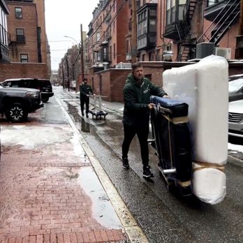 Stairhopper Movers - Navigating the Boston Alley in the sleet! - Movers Near Me - Boston, Massachusetts